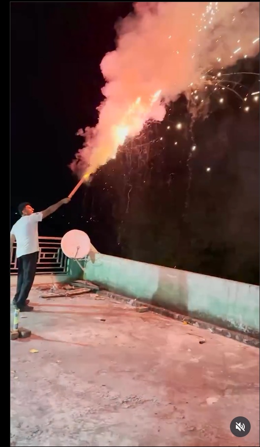 Hand Skyshot